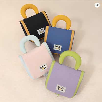 Beenlove Hook Toiletry Bag